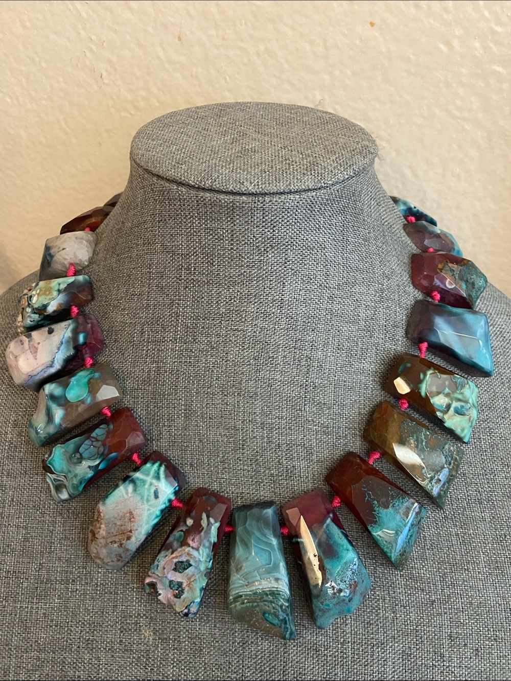 LUCAS LAMETH Sterling & Stone BIB Statement Necklace